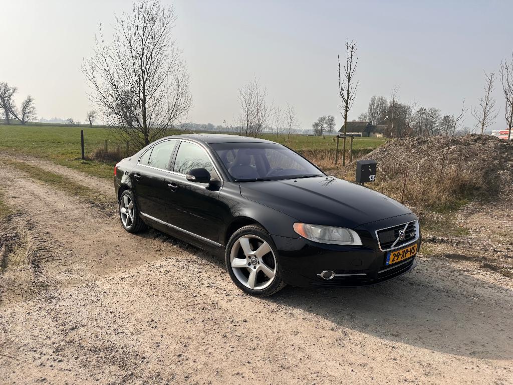 Volvo S80 4.4 V8 AWD Geartronic 2007 Zwart, Auto's, Volvo, Particulier, S80, 4x4, ABS, Achteruitrijcamera, Adaptive Cruise Control
