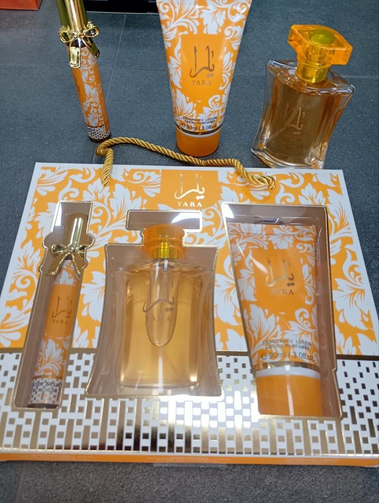 Yara parfum set met lotion en spray, Ophalen of Verzenden, Nieuw