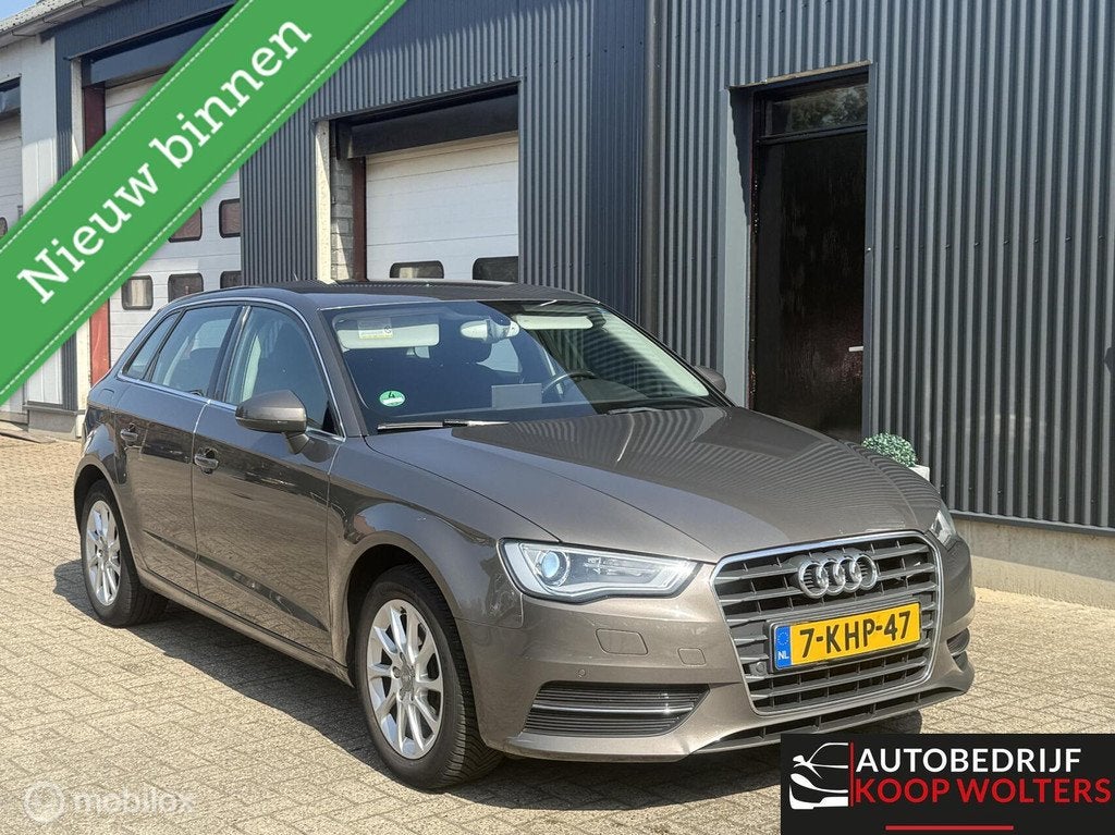 Audi A3 Sportback 1.6 TDI Ambition Pro Line plus, Auto's, Audi, Voorwielaandrijving, Euro 5, Gebruikt, 4 cilinders