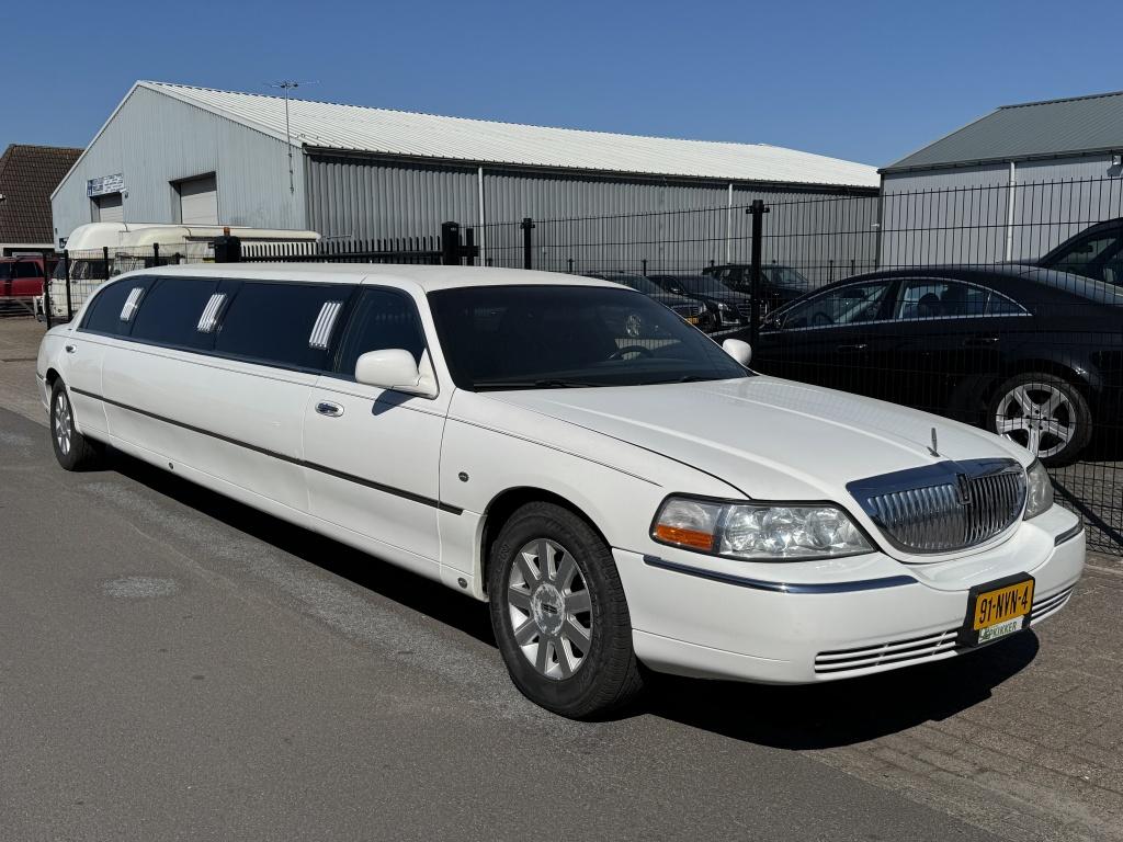 Lincoln Town Car Limousine Limo J Bank 8-Persoons 2003, Auto's, Lincoln, Gebruikt, Wit, Leder, Bedrijf