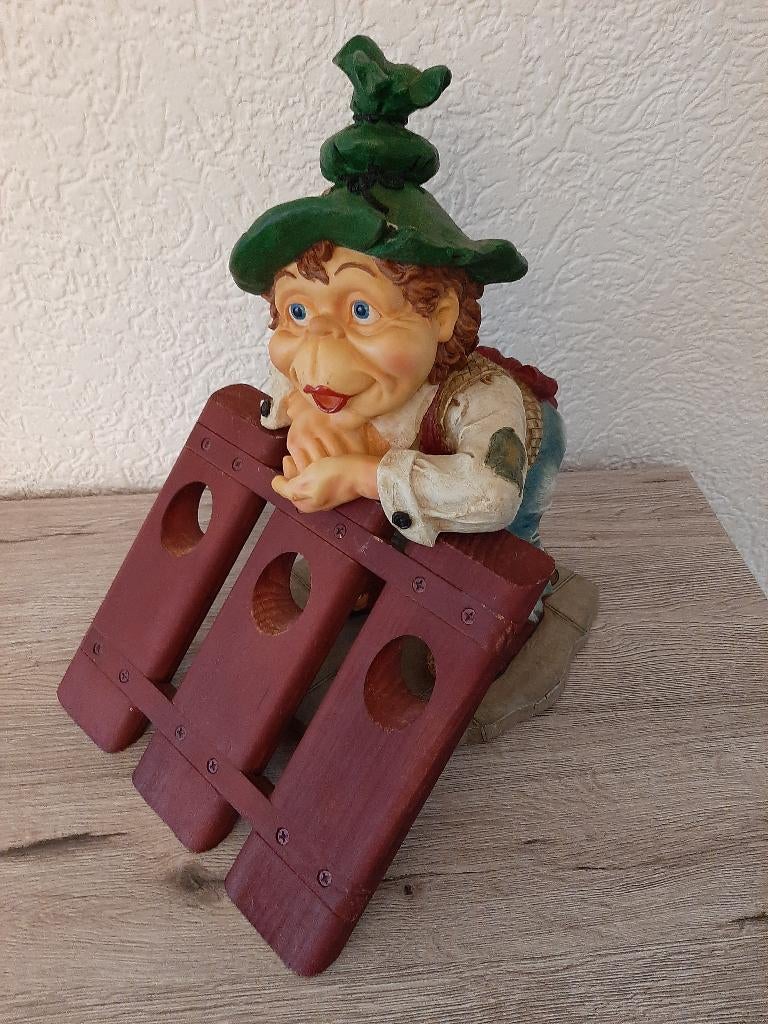 laven efteling Loost met het wijnrekje, Ophalen of Verzenden, Zo goed als nieuw, Beeldje of Poppetje