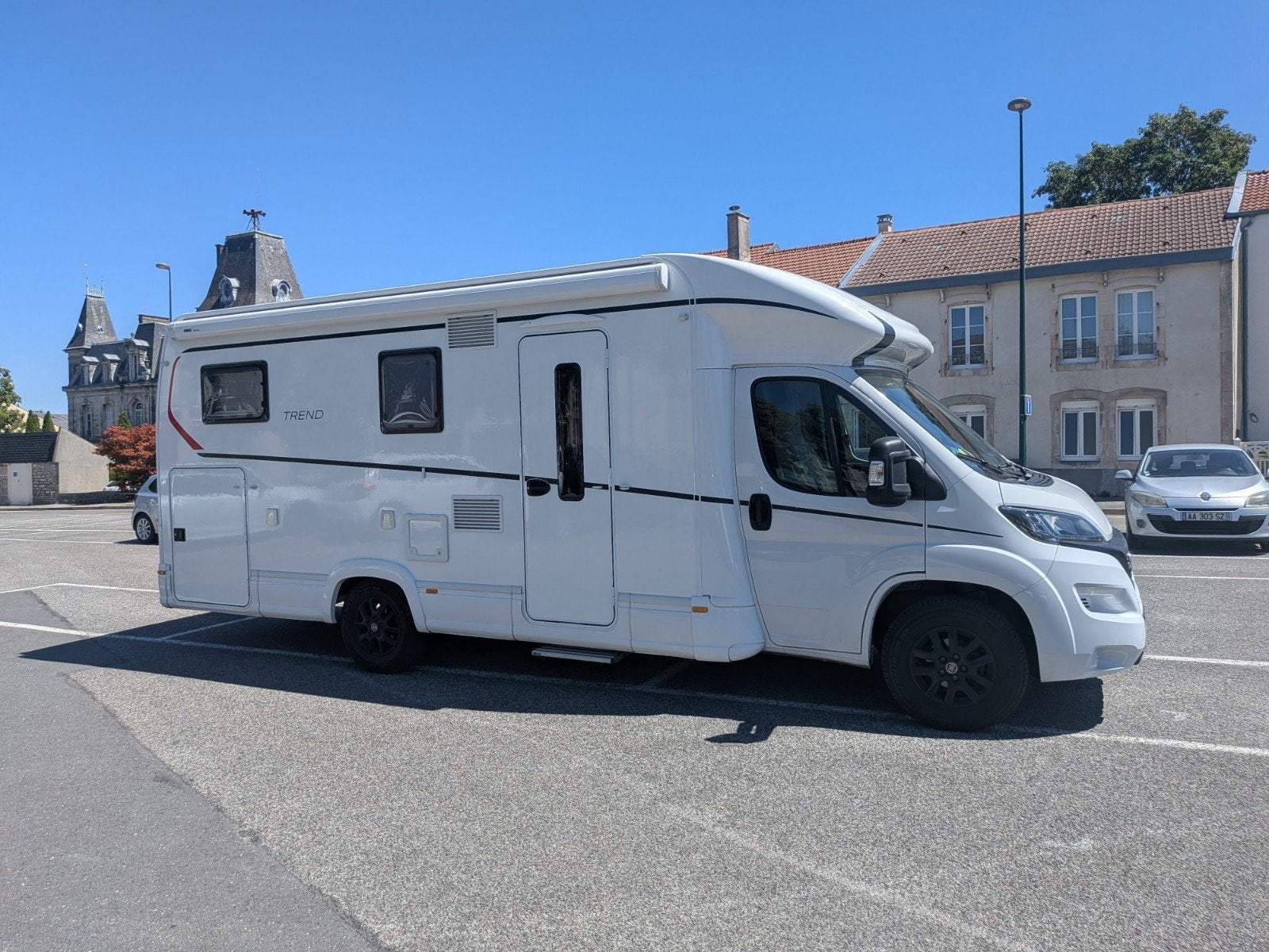 Caravans And Camping Dethleffs