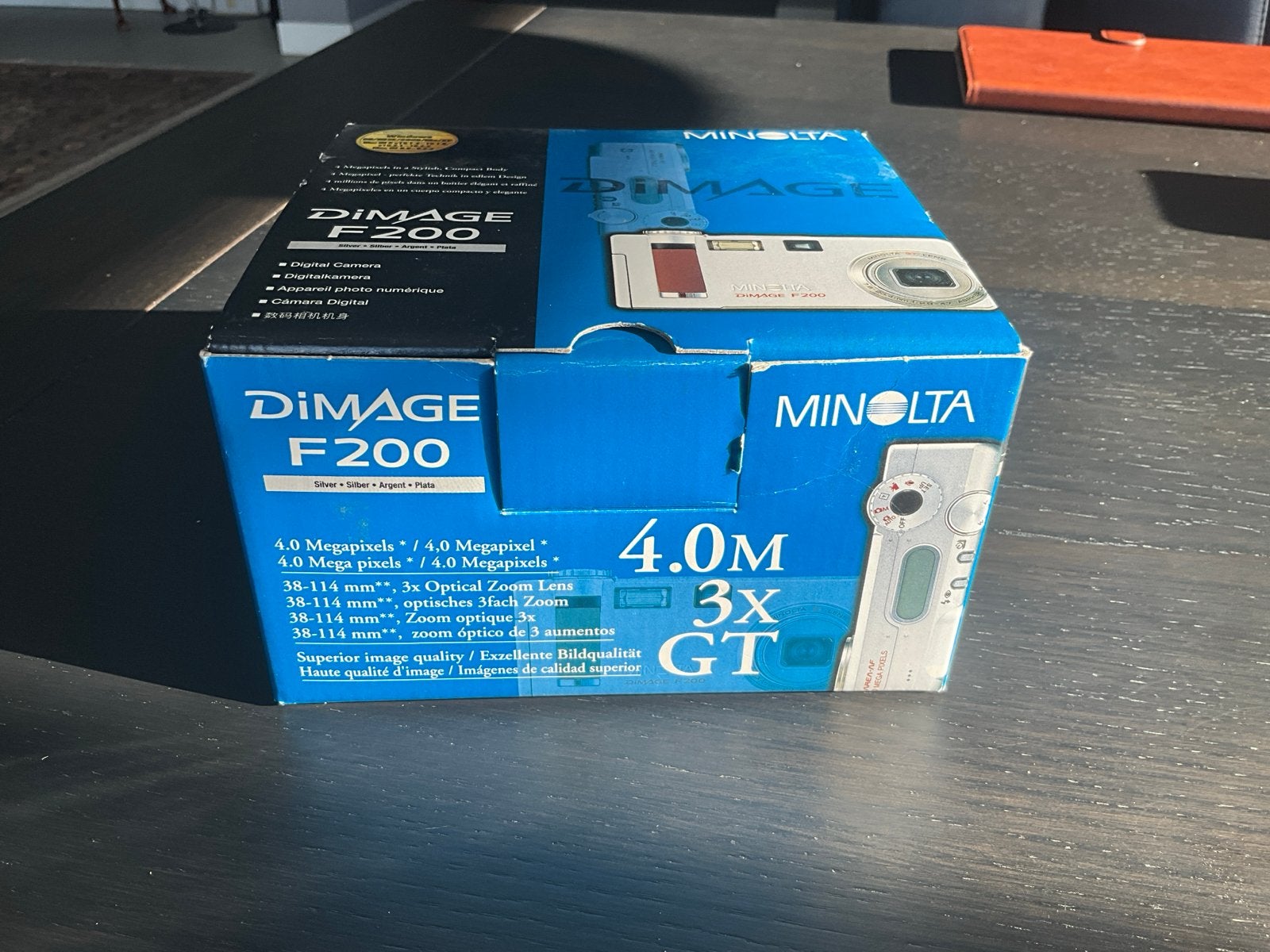 Minolta DiMAGE F200 Digitale Camera met Software en Kabels, Gebruikt, Minolta, USB-kabel, Ophalen of Verzenden