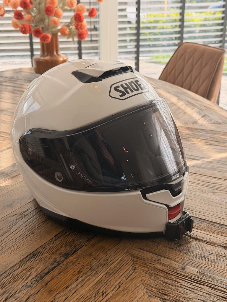 Shoei Neotec 3 maat S (5 maanden oud) met GoPro mount, Motoren, Kleding | Motorhelmen, Systeemhelm, Ophalen of Verzenden, S, Shoei