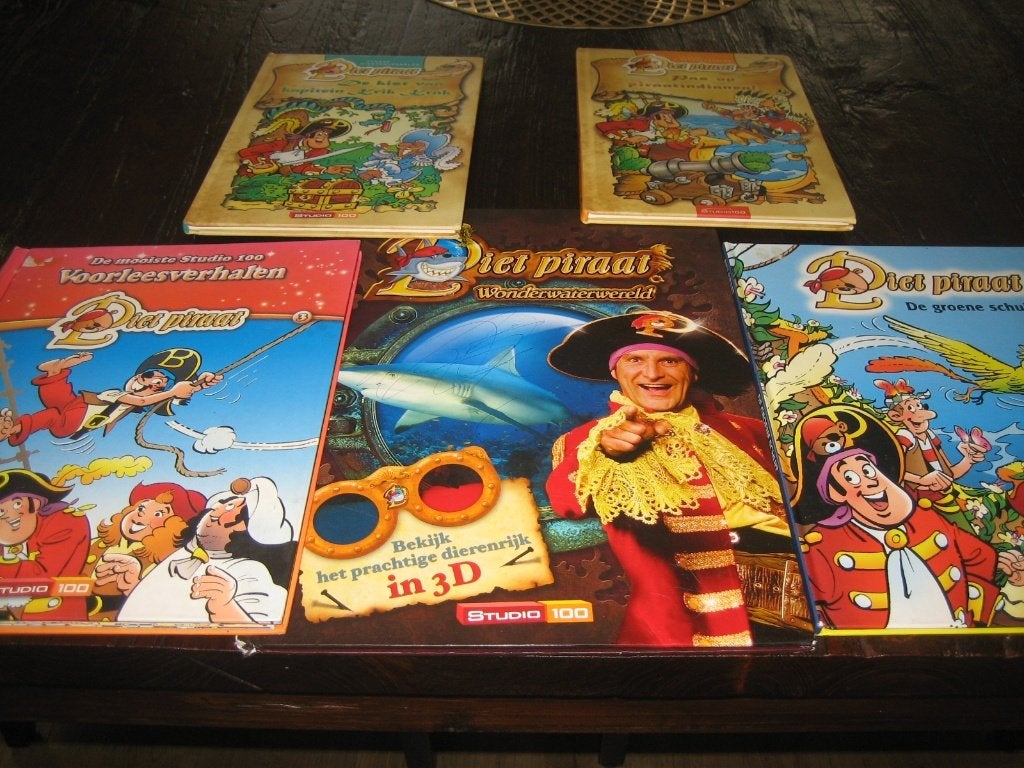 Boekjes PIET PIRAAT, Ophalen of Verzenden, Zo goed als nieuw, Fictie algemeen