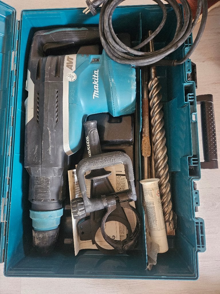 Makita sds max combi boor, Doe-het-zelf en Verbouw, Gereedschap | Boormachines, Ophalen, 600 watt of meer, Variabele snelheid