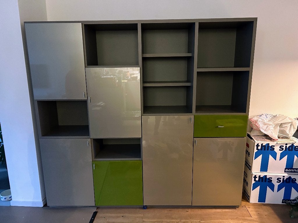 Lundia wandmeubel, Ophalen, Gebruikt, Met deur(en), 150 tot 200 cm