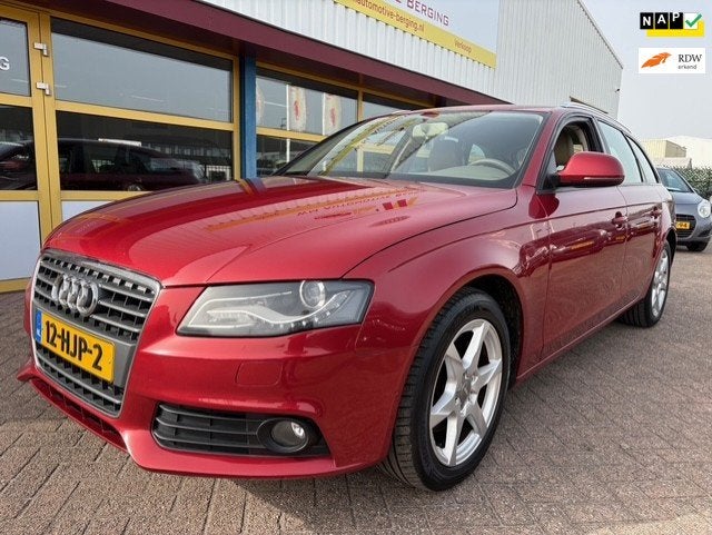 Audi A4 Avant 1.8 TFSI AUTOMAAT LEDER, Auto's, Audi, Euro 5, Gebruikt, Beige, A4