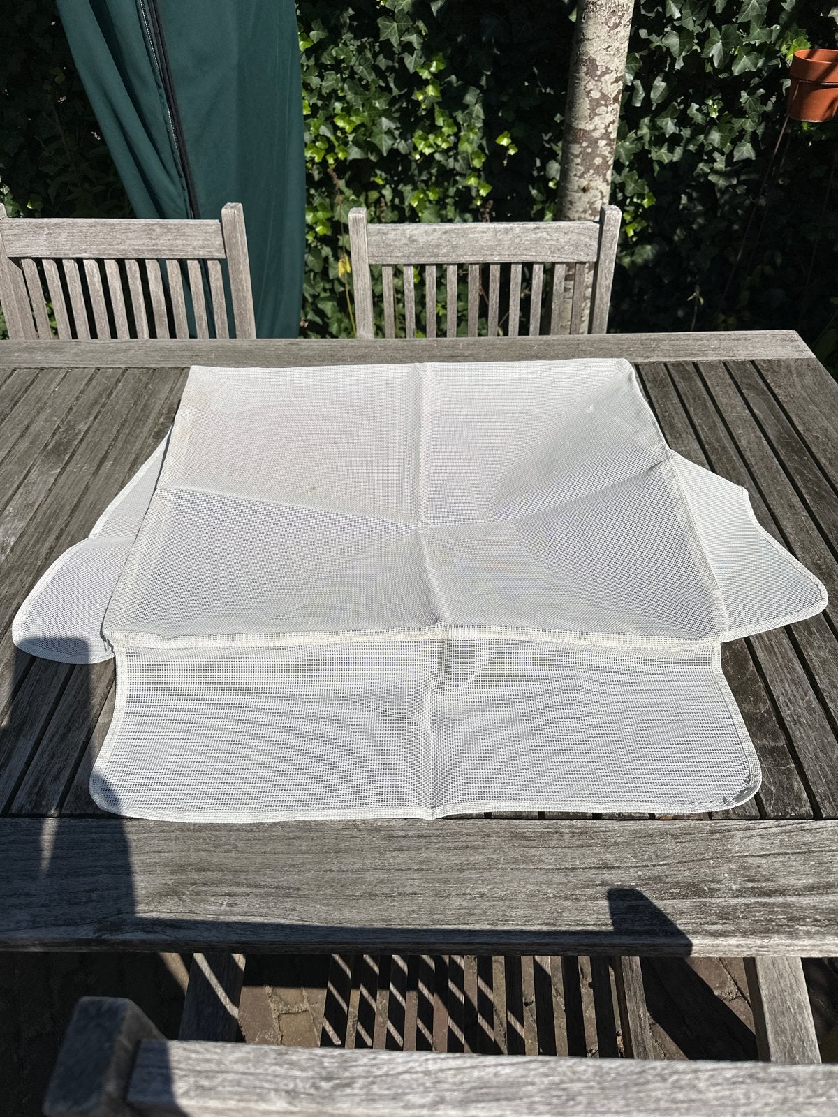 Rovergarden hoes voorop een hemel boven het ligbed., Tuin en Terras, Ligbedden, Ophalen of Verzenden, Nieuw, Kunststof