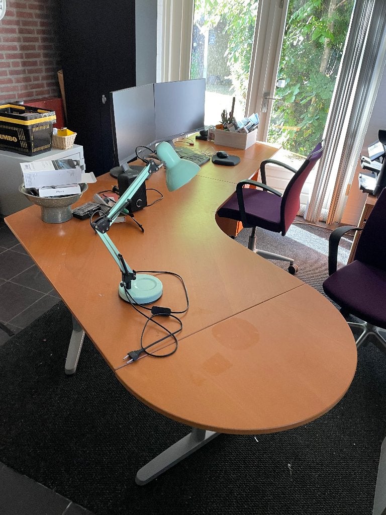 Groot bureau ikea, Huis en Inrichting, Gebruikt, Hoekbureau, Bruin, IKEA