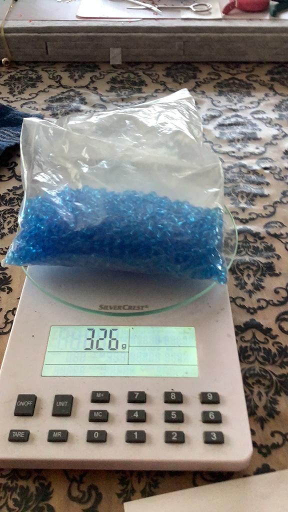 326 gr glaskralen voor 4.50, Ophalen of Verzenden