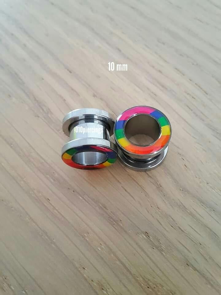 Nieuwe tunnels, pluggen. Staal. Regenboog kleuren. 8 mm., Ophalen of Verzenden, Zo goed als nieuw, Staal, Oor- of Traguspiercing