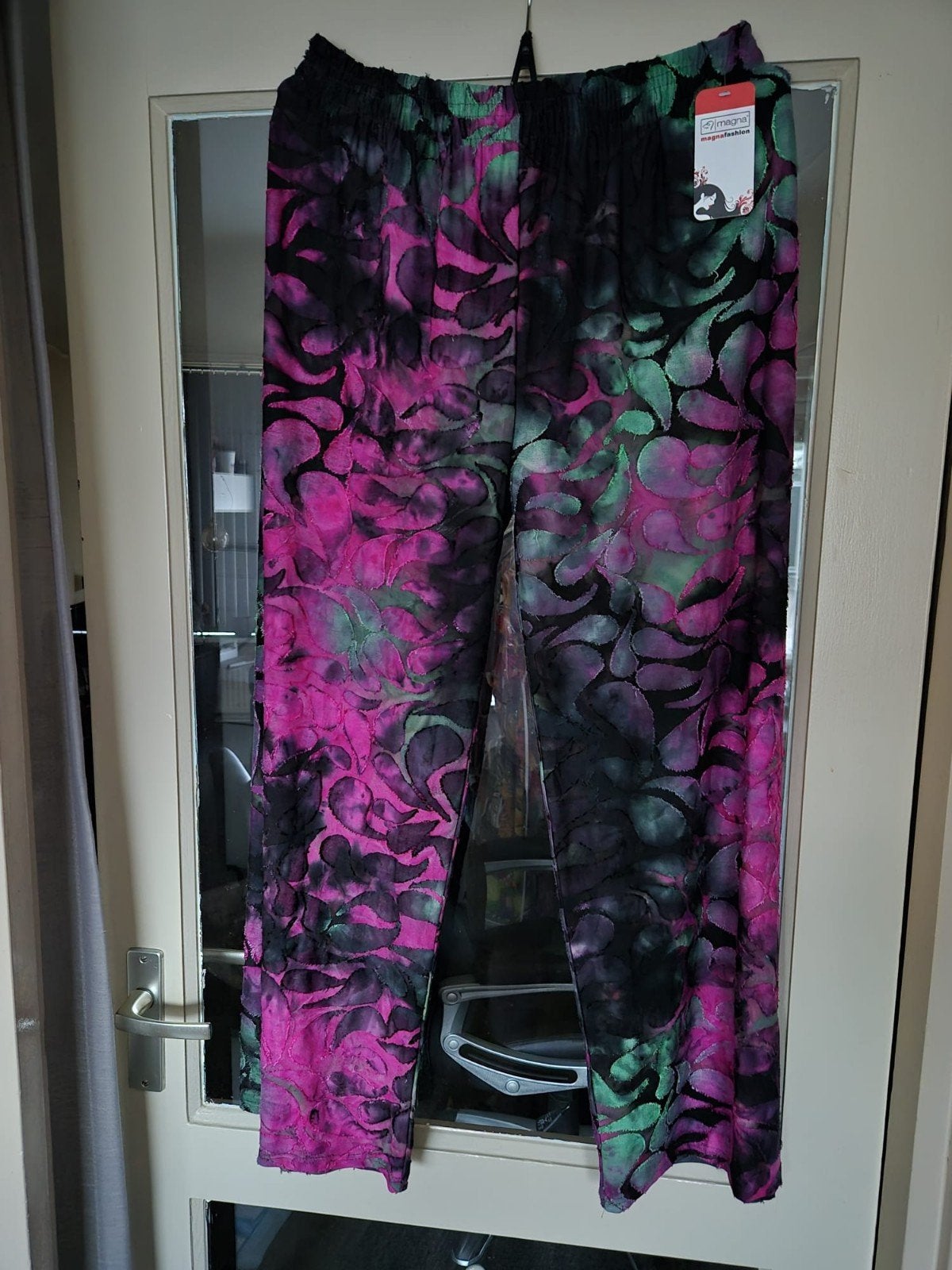 Magna broek, Kleding | Dames, Ophalen of Verzenden, Nieuw, Broek of Spijkerbroek