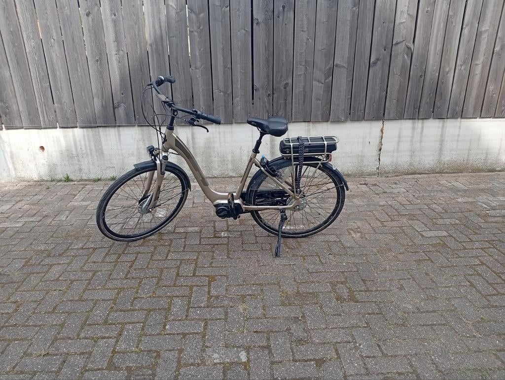Giant Elegance E-bike - Champagne kleur - Recent onderhoud, Ophalen of Verzenden, Gebruikt, Giant