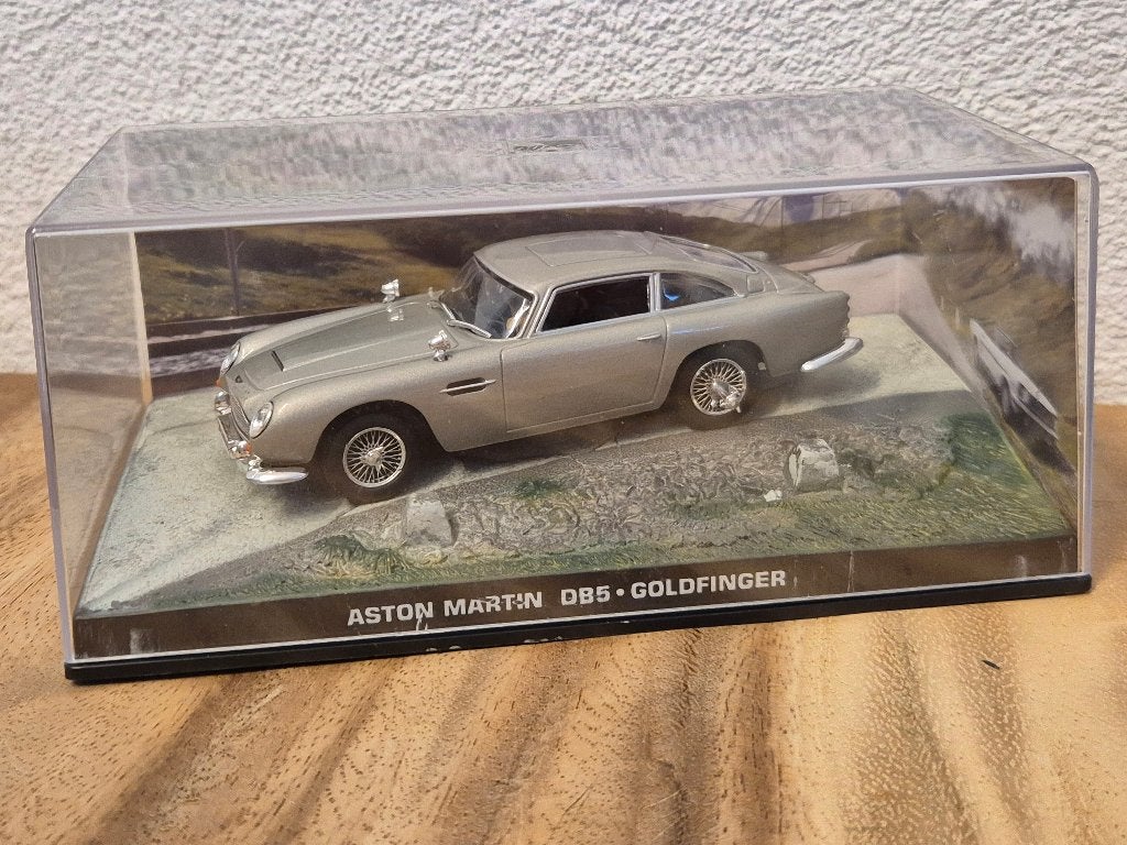 James Bond 007: Aston Martin DB5 - Goldfinger, Hobby en Vrije tijd, Overige merken, Ophalen of Verzenden, Zo goed als nieuw, James Bond
