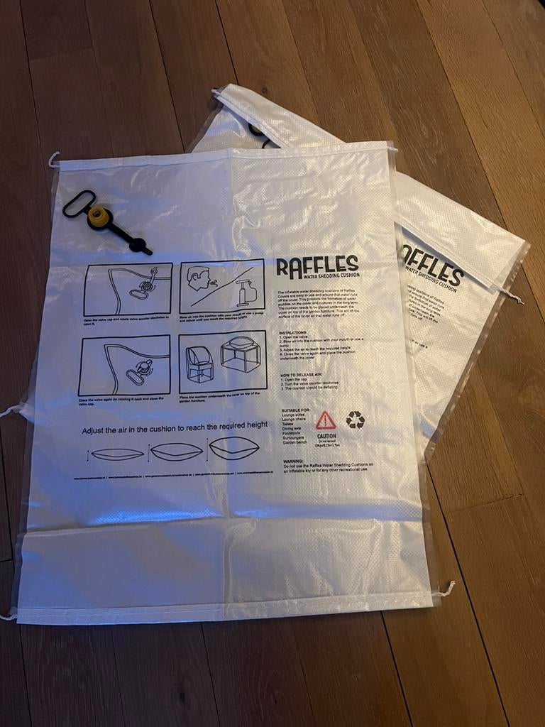 2x Raffles opblaasbaar waterafvoerkussen | nieuw, Ophalen of Verzenden, Nieuw