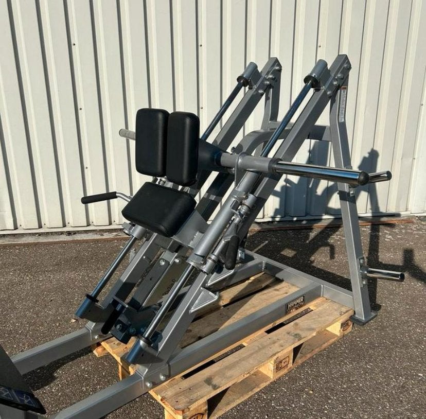 Hammer strength hack squat, Ophalen, Zo goed als nieuw, Overige typen