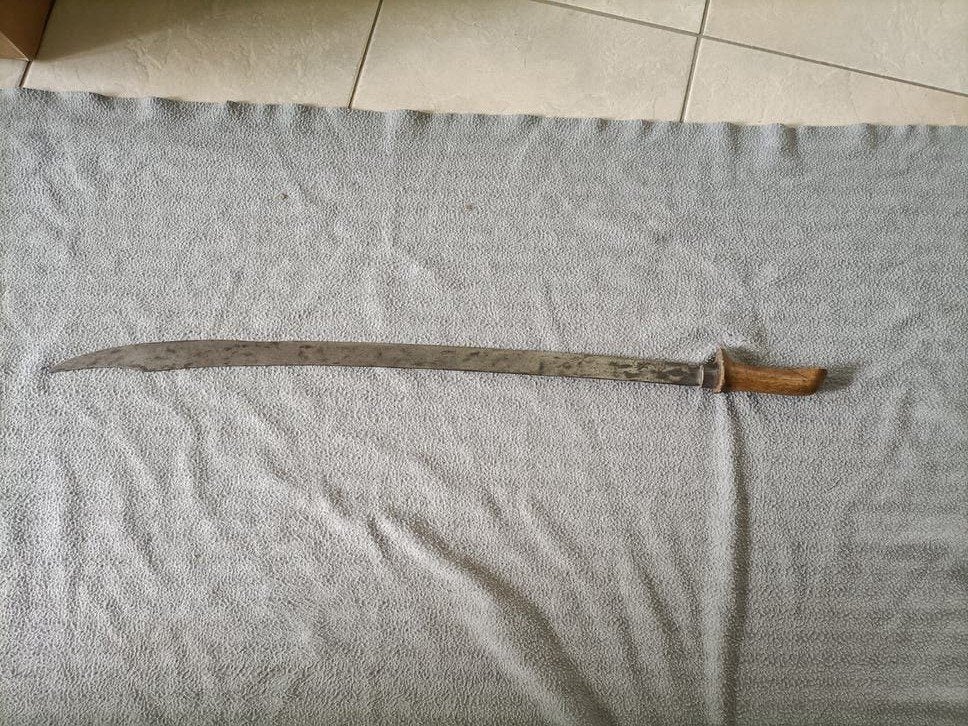 Antiek zwaard met houten handvat., Verzamelen, Ophalen of Verzenden, Gebruikt