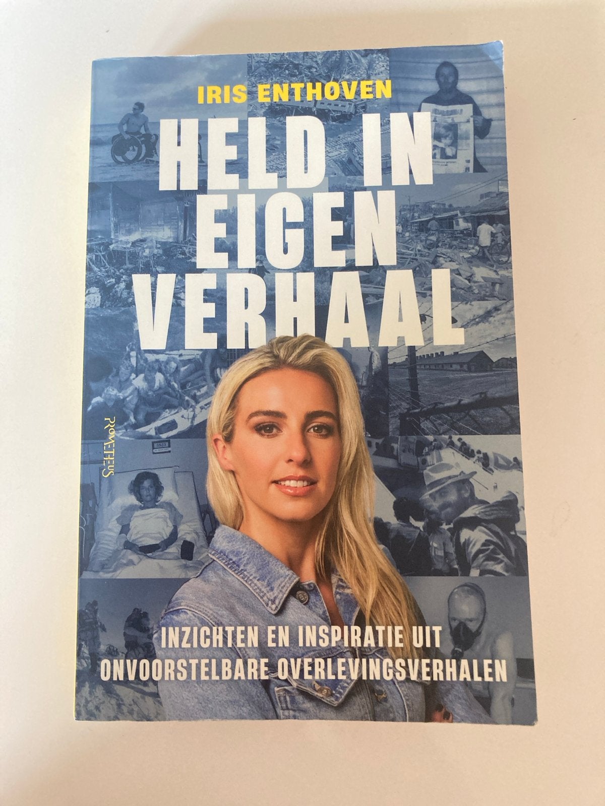 Held in Eigen Verhaal - Iris Enthoven, Ophalen of Verzenden, Zo goed als nieuw, Overige
