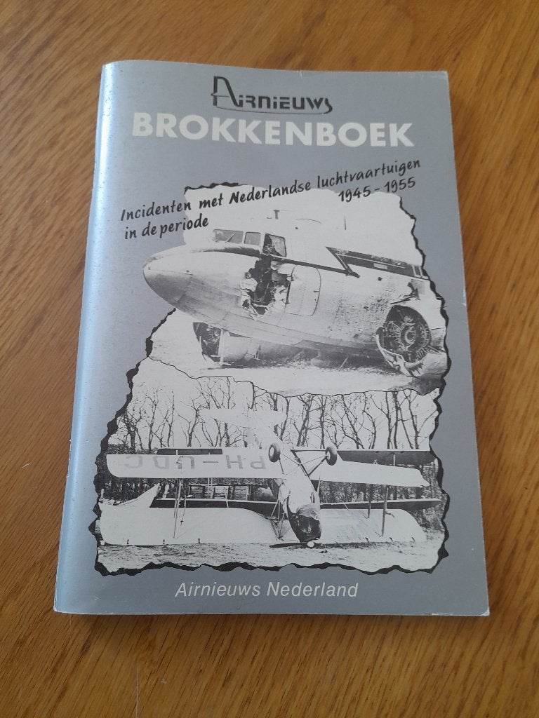 Airnieuws Nederland Brokkenboek, Ophalen of Verzenden, Gelezen, Herman Dekker en Henk Wadman, Vliegtuig