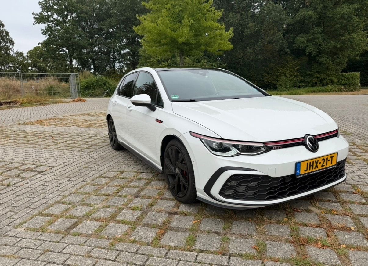 VW Golf 8 GTI 2.0 TSI DSG 327PK! IQ.Light | H&K |Panoramadak