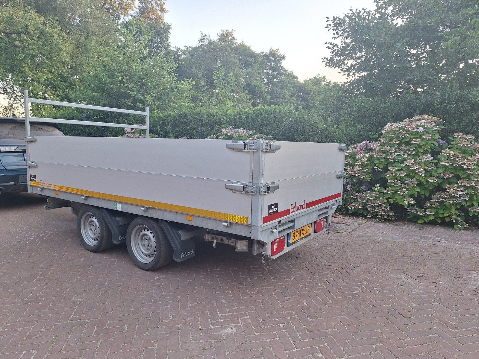 Eduard Impex Kipper aanhanger 3500 kg met oprijlanen, Ophalen, Zo goed als nieuw