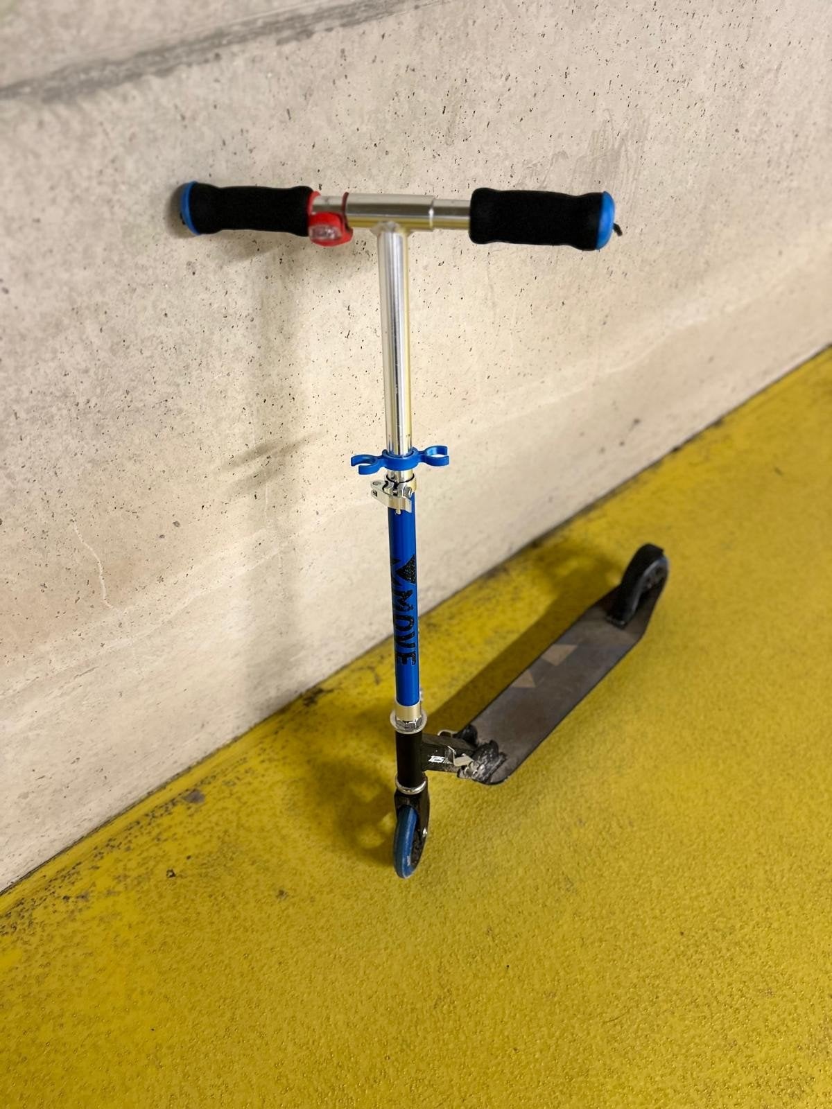 Gebruikte Wave step - Blauw/Zwart, Ophalen, Gebruikt, Gewone step, Wave