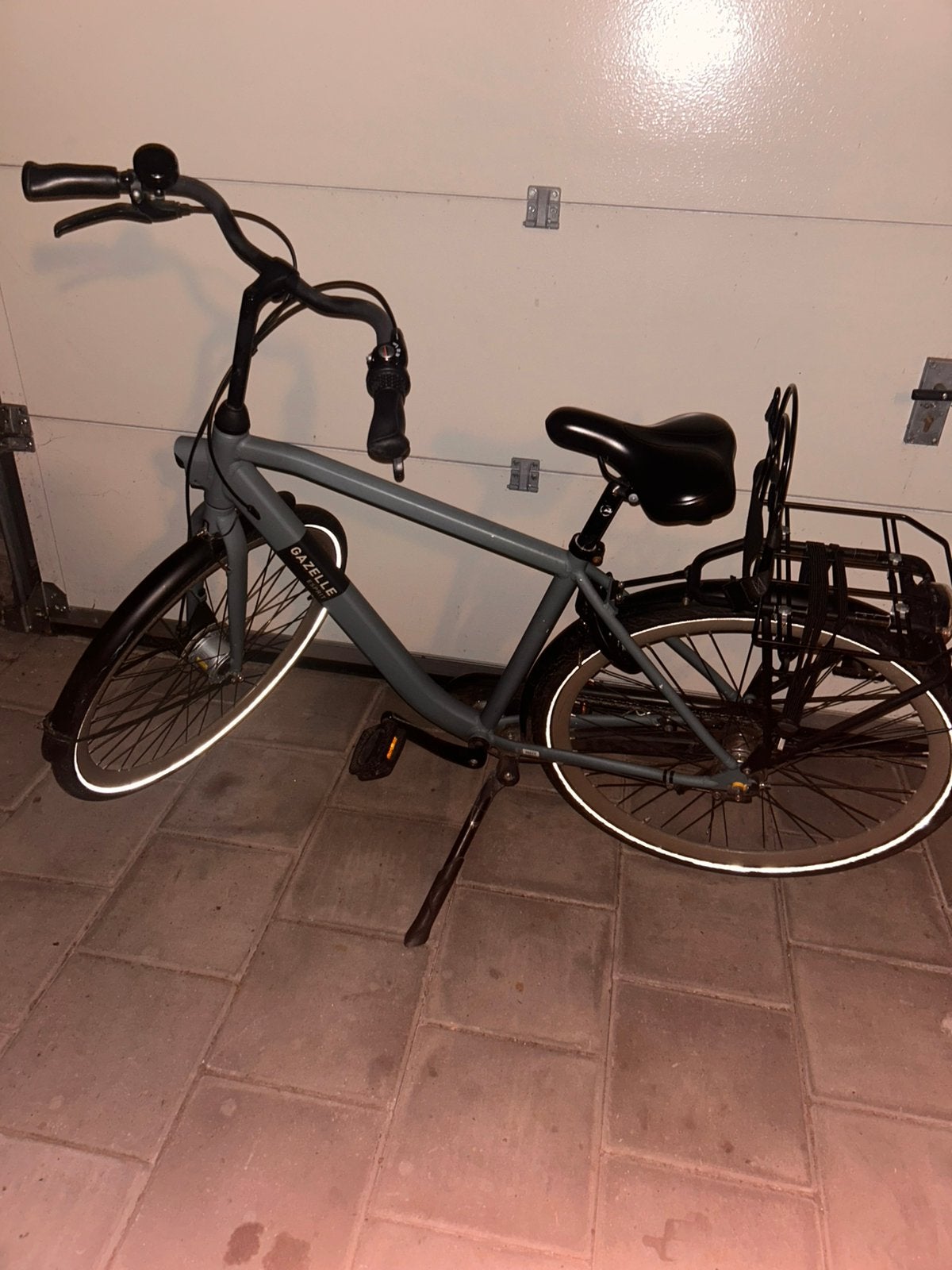 Stationsfiets Tegen elk aannemelijk bod op te halen, Gebruikt, Versnellingen, Gazelle, Minder dan 49 cm