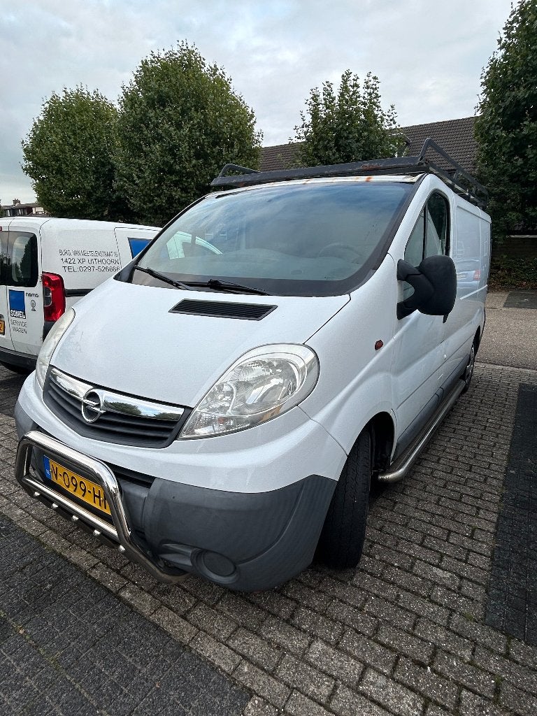 Opel Vivaro 2.0 D 66KW BV 2013, Auto's, Stof, 1995 cc, Zwart, 4 cilinders