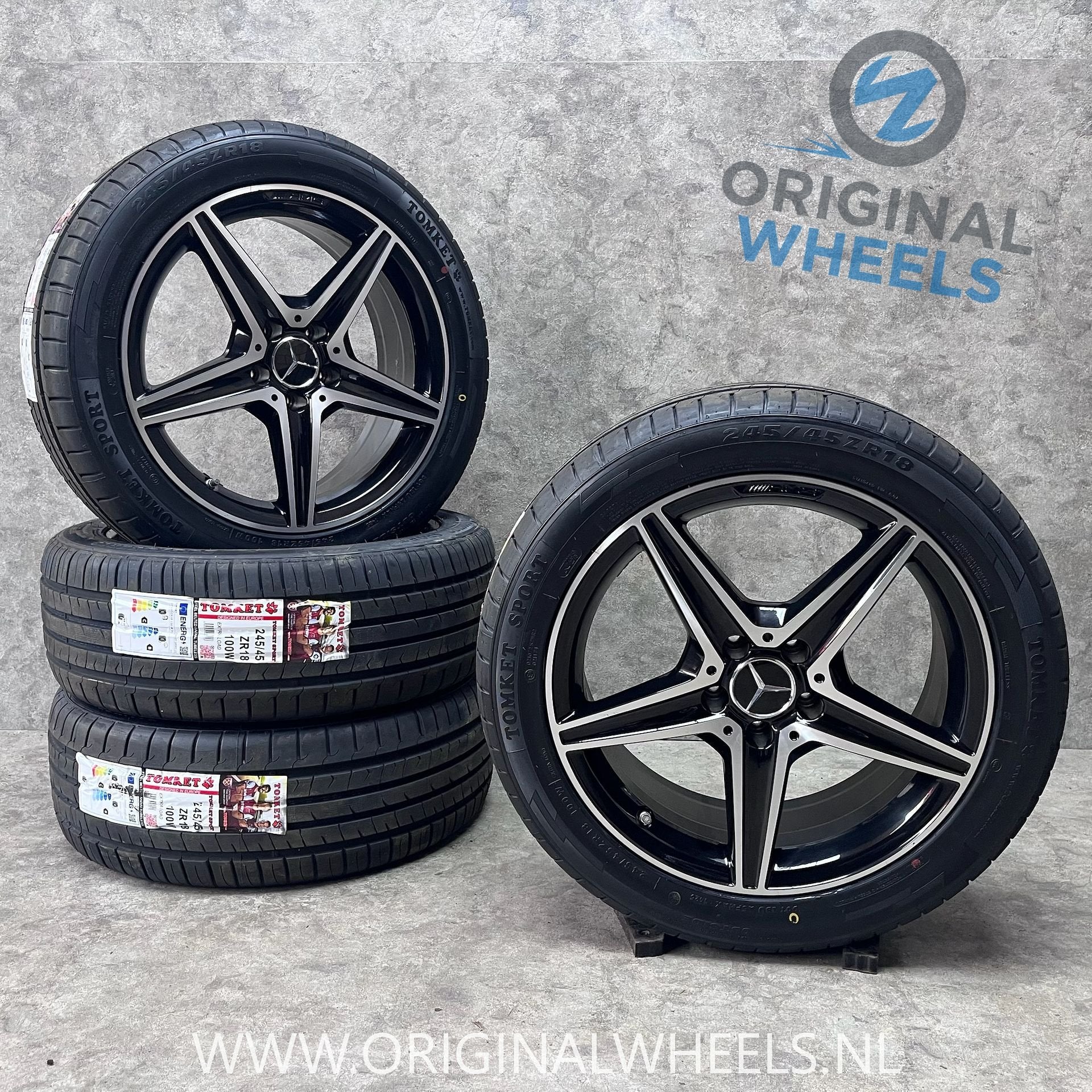 18 inch originele AMG velgen + zomerbanden Mercedes Vito, Auto-onderdelen, Banden en Velgen, 18 inch, -, -, Banden en Velgen