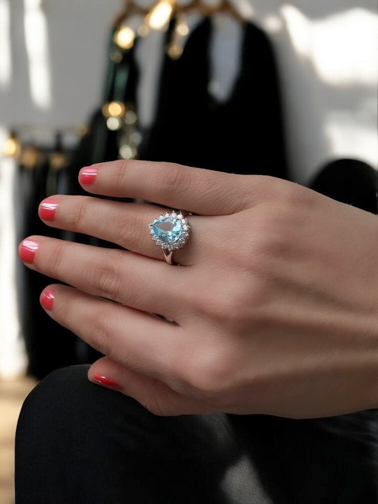 Ring hemelsblauwe natuurlijke topaas maat verstelbaar, 18 tot 19, Blauw, Nieuw, Ophalen of Verzenden