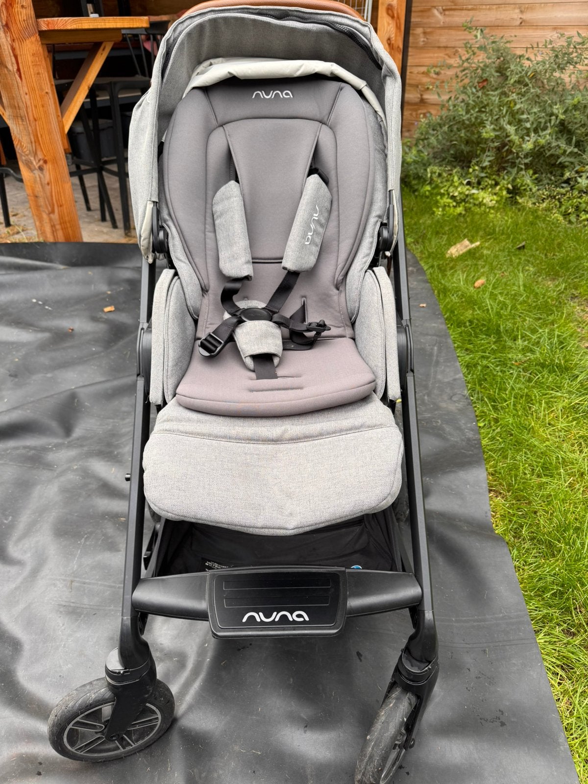 Foto 15 van Nuna MIXX Next grijs | Complete set