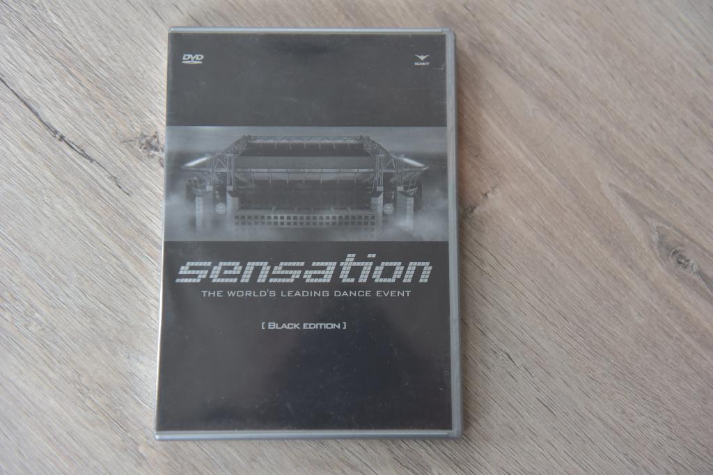SENSATION THE WORLDS LEADING DANCE EVENT BLACK / WHITE, Alle leeftijden, Verzenden, Zo goed als nieuw
