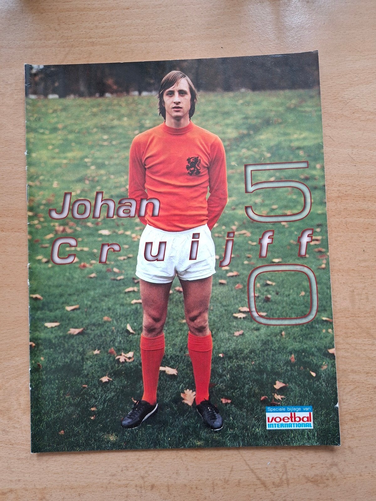 Johan Cruijff 50 jaar - Voetbal International, Ophalen of Verzenden, Zo goed als nieuw, Voetbal International, Balsport