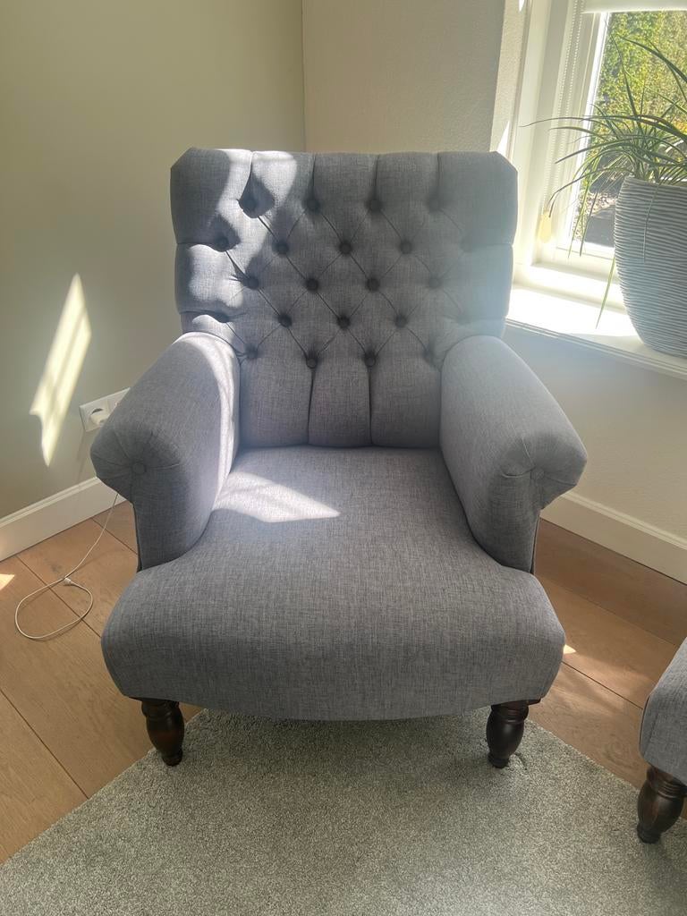 2 Oorfauteuils met poef - Goede staat, Huis en Inrichting, Fauteuils, Ophalen, Gebruikt, Stof, 75 tot 100 cm