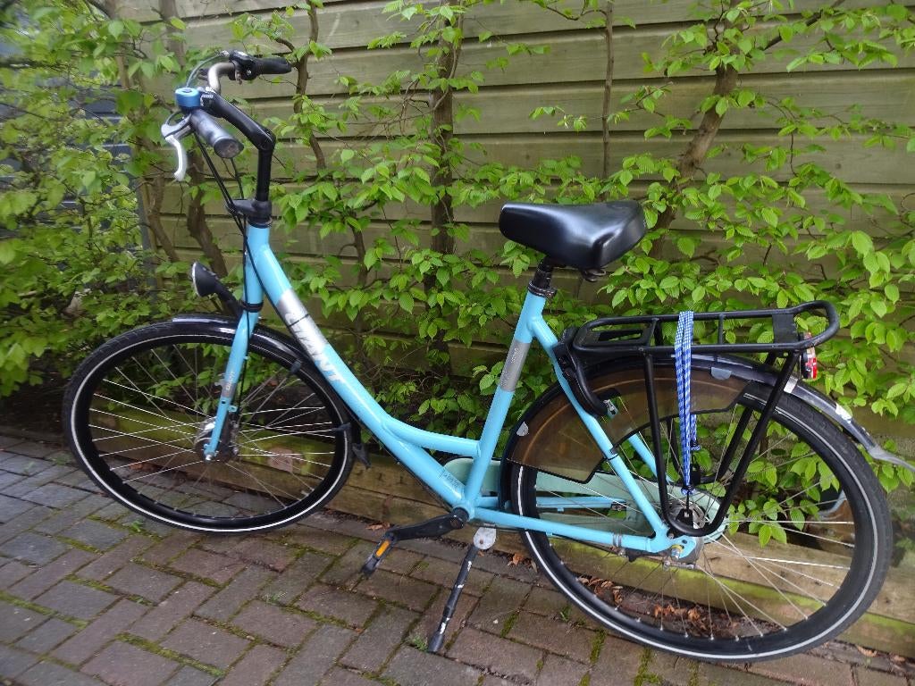 Damesfiets Giant Urban ,28 inch ,3 versn., Ophalen, Gebruikt, Velgrem, Minder dan 10 versnellingen