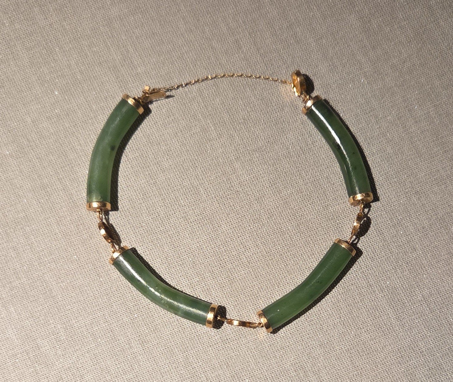 Vintage 14k geelgouden jade armband, Ophalen of Verzenden, Zo goed als nieuw, X, Met edelsteen