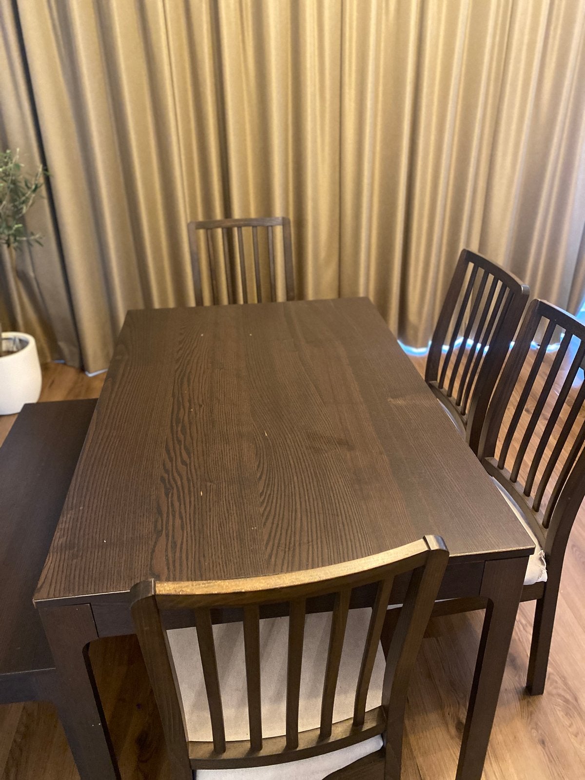 IKEA EKEDALEN eettafel met 4 stoelen en 1 bankje, Ophalen, Gebruikt, 100 tot 150 cm, 50 tot 100 cm