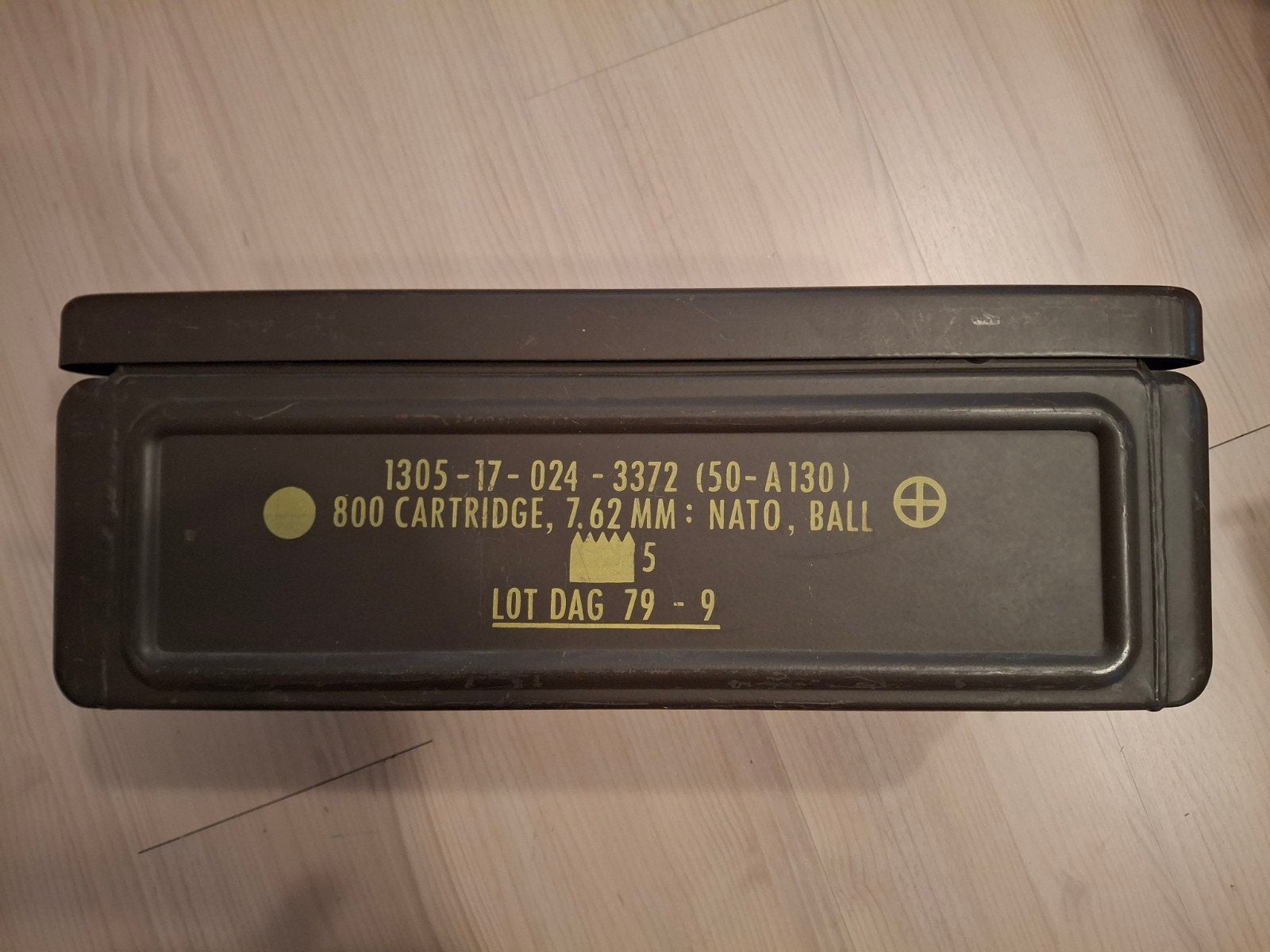 Te koop metalen voormalige munitiekist, Ophalen of Verzenden, Gebruikt