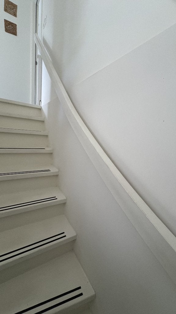 Mooie houten trapleuningen met gebogen vorm – 310 & 218 cm, Ophalen, Zo goed als nieuw, 2 tot 4 meter