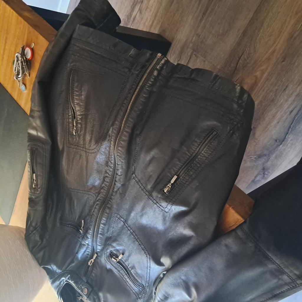 Zwarte kalfsleren jas - Zo goed als nieuw - Maat 58, Ophalen of Verzenden, Zo goed als nieuw, Maat 56/58 (XL), Zwart