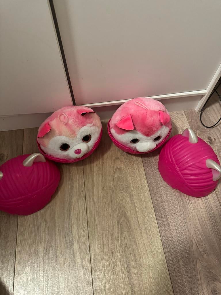2x Pomsies speelgoed interactieve knuffels roze, Gebruikt, Overige merken, Overige karakters, Overige typen