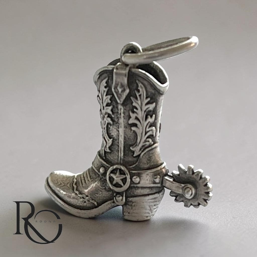 Zilveren cowboylaars hanger 925 zilver – handgemaakt, Overige voorstellingen, Verzenden, Nieuw, Zilver