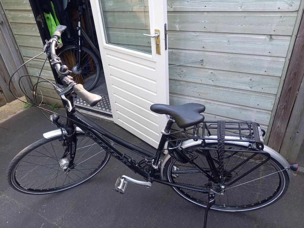 dames toerfiets met 27 versnellingen, Fietsen en Brommers, Fietsen | Dames | Sportfietsen en Toerfietsen, 28 inch, Gebruikt, Velgrem