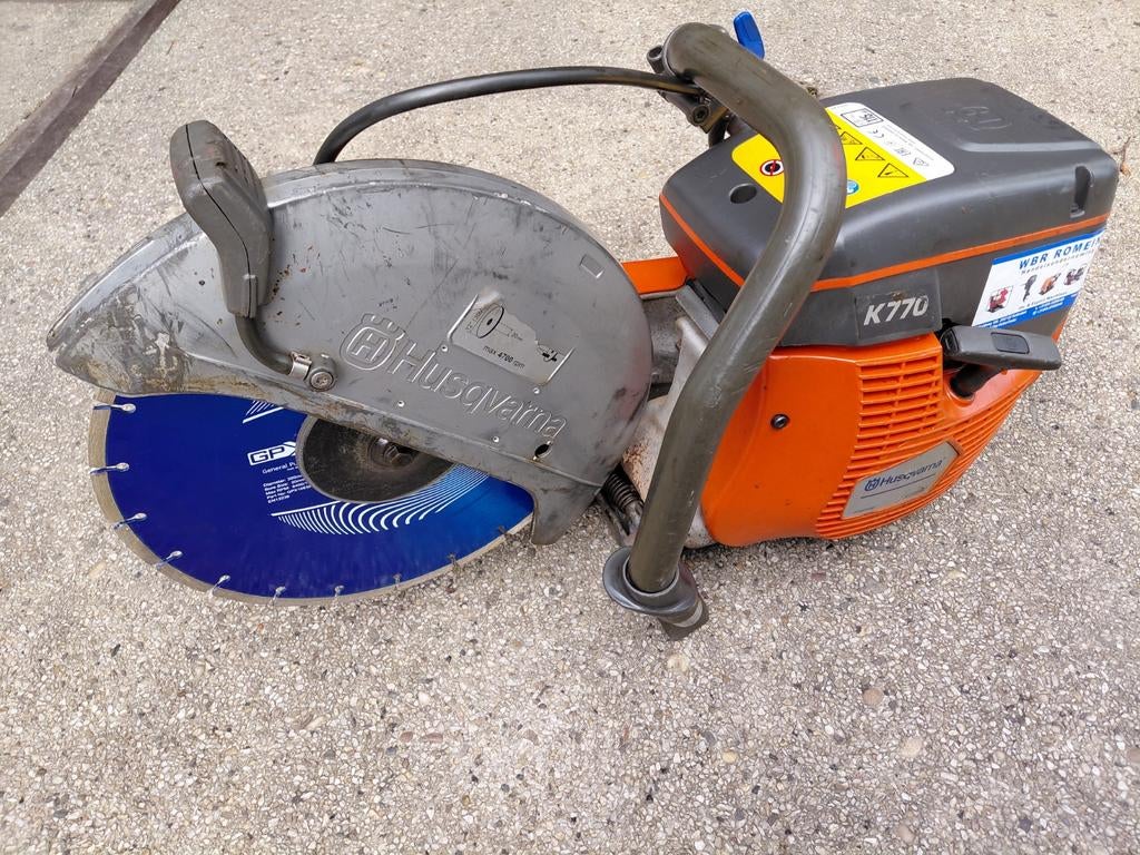 Husqvarna K770 bandenzaag / motorslijper met nieuwe schijf, Ophalen, Gebruikt, 1000 watt of meer, Overige typen