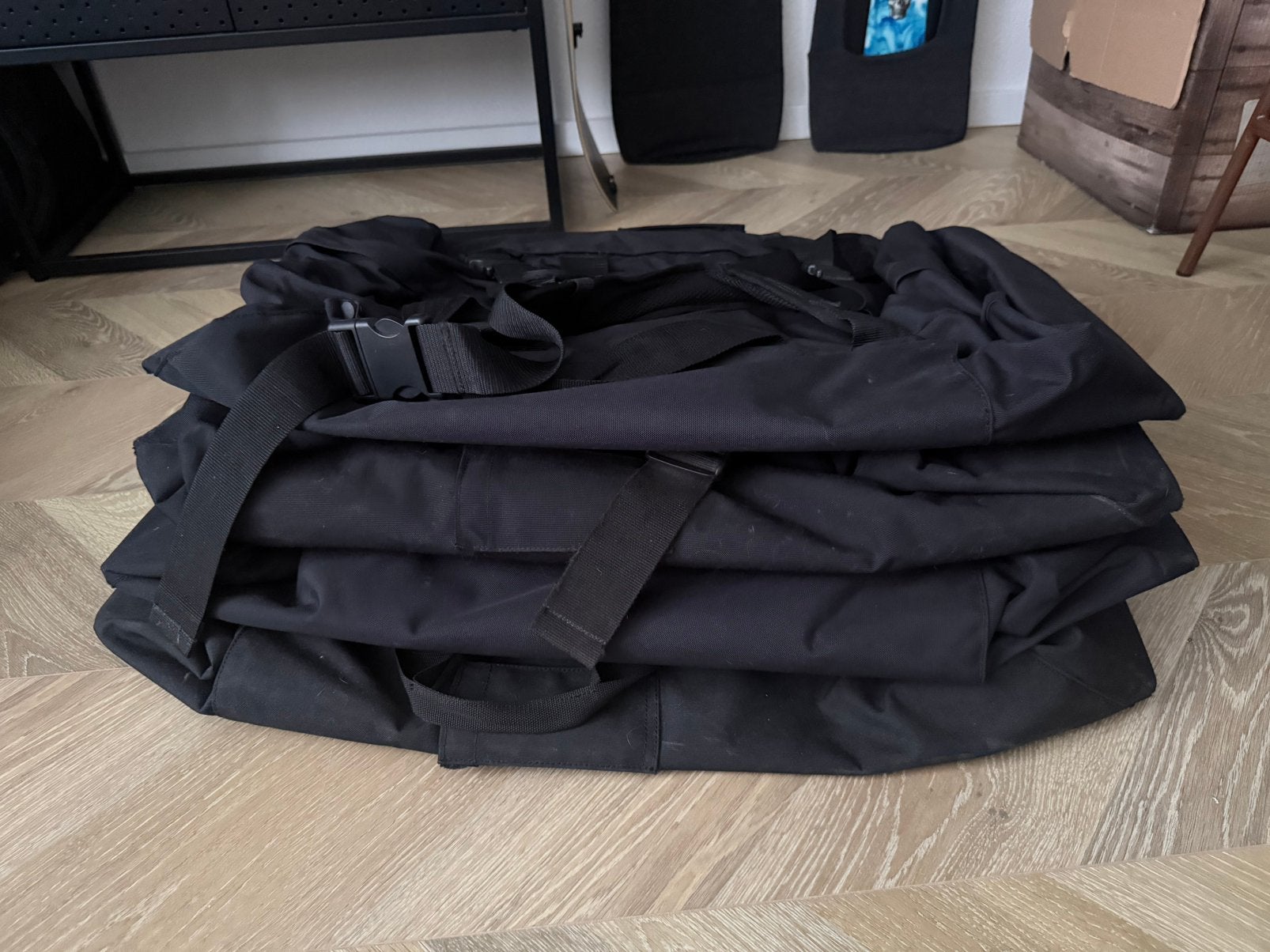 Paratassen Defensie, Ophalen, 30 cm of meer, Gebruikt, Zwart