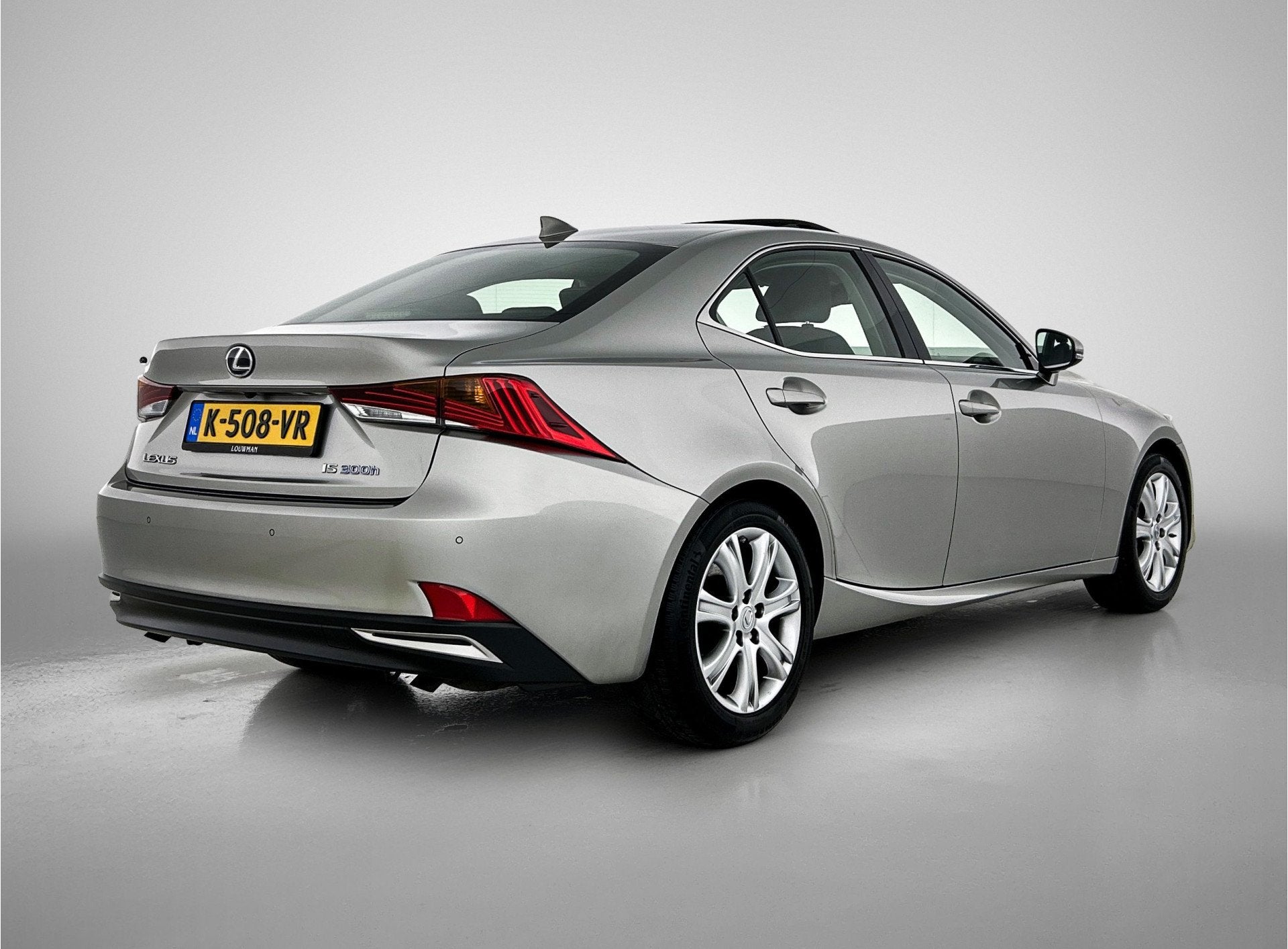 Lexus IS 300h Hybrid Business Line Pro | Quad-LED verlichtin, Auto's, Automaat, Achterwielaandrijving, Gebruikt, Leder en Stof