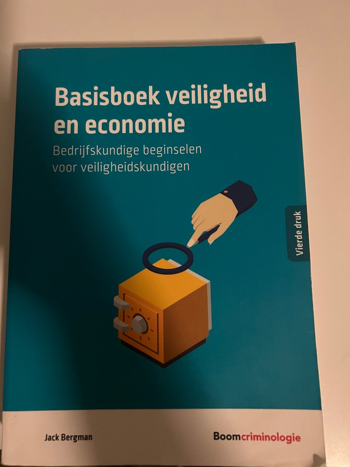 Basisboek veiligheid en economie. Integrale veiligheidskunde, Jack Bergman, Sociale wetenschap, Ophalen of Verzenden, Zo goed als nieuw