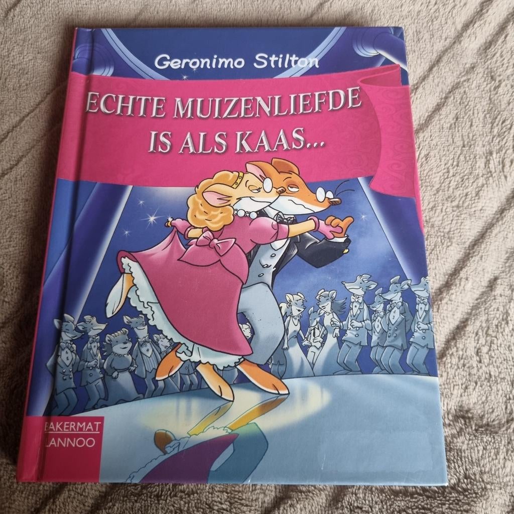 Geronimo Stilton: Echte Muizenliefde Is Als Kaas..., Boeken, Kinderboeken | Jeugd | onder 10 jaar, Gelezen, Fictie algemeen, Ophalen of Verzenden