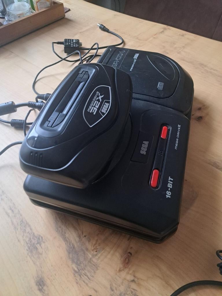 Unieke Sega Mega Drive, Mega CD, 32X & Master System bundel, Spelcomputers en Games, Ophalen
